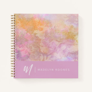 Modernes Pastell-Blumenmuster mit Monogramm Notizb Notizbuch