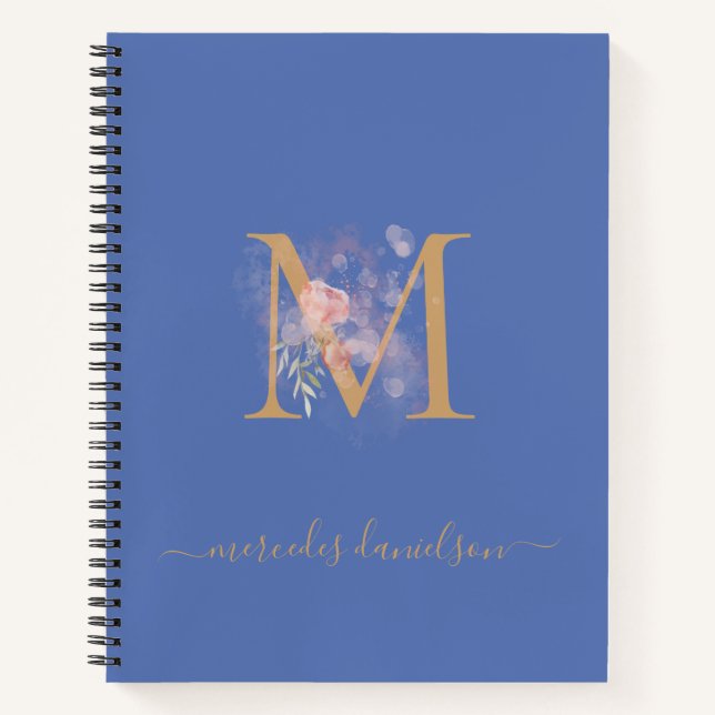 Modernes Periwinkle Blush Bloral Gold Mit Monogram Notizbuch (Vorderseite)
