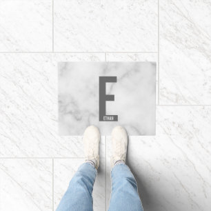 Modernes Personalisiertes Fettmonogramm und Name Fußmatte