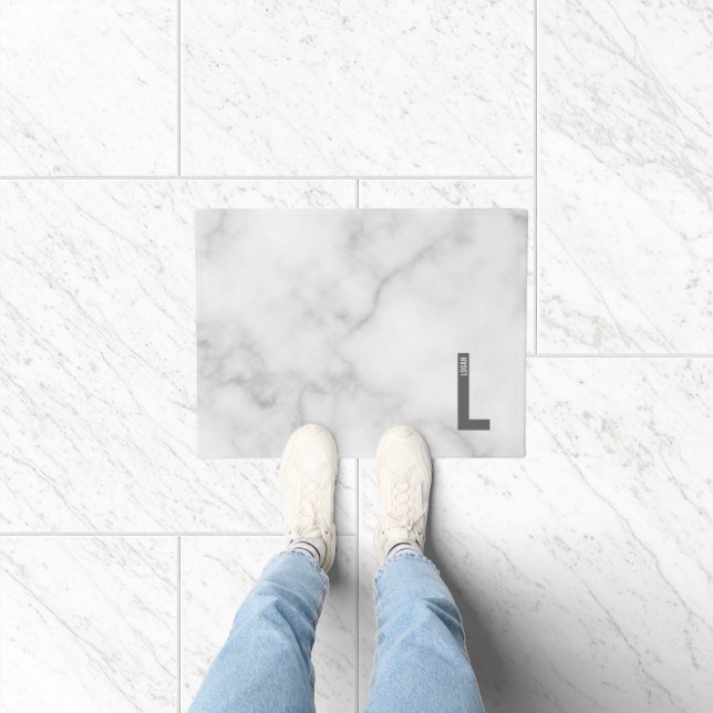 Modernes Personalisiertes Fettmonogramm und Name Fußmatte (Indoor)