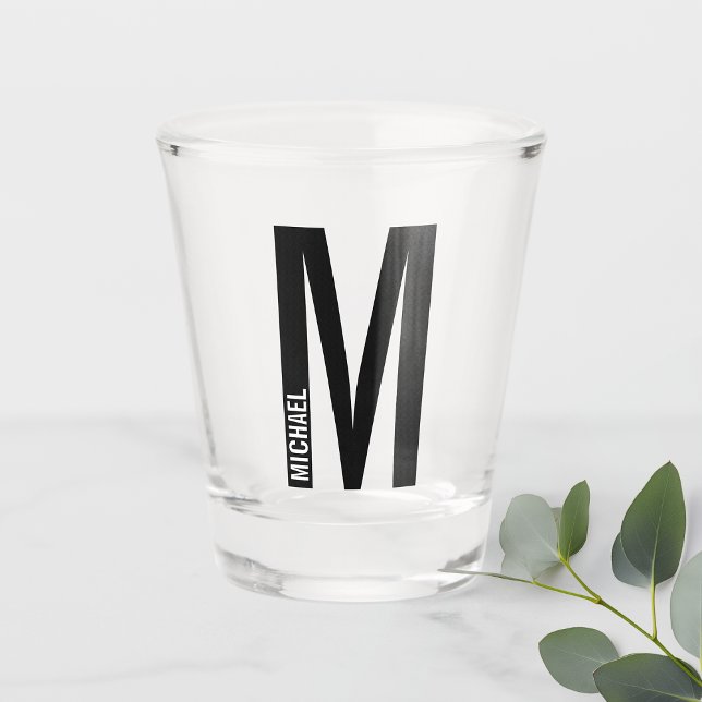 Modernes Personalisiertes Fettmonogramm und Name Schnapsglas (Von Creator hochgeladen)