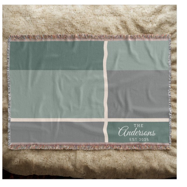 Modernes Personalisiertes Hochzeitsammendatum Grün Decke (Modern personalized wedding couple name with date throw blanket)