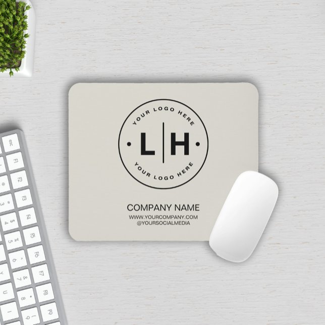 Modernes Personalisiertes Logo Mousepad (Modern Custom Business Logo Neutral Tone Mouse Pad by MINTIC DESIGN STUDIO)