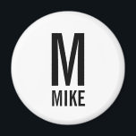 Modernes Personalisiertes Monogramm und Name Magnet<br><div class="desc">Modernes Monogram Design mit personalisiertem Monogramm und Namen im modernen fett formatierten Sans Serif Schriftart Stil. Perfektes Geschenk/Gefallen für Wiedersehen Party,  Hauswärmung Party und mehr.</div>