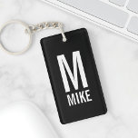 Modernes Personalisiertes Monogramm und Name Schlüsselanhänger<br><div class="desc">Modernes Monogram Design mit personalisiertem Monogramm und Namen im modernen fett formatierten Sans Serif Schriftart Stil. Perfektes Geschenk für Papa,  Ehemann,  Freund,  Jungen und mehr</div>