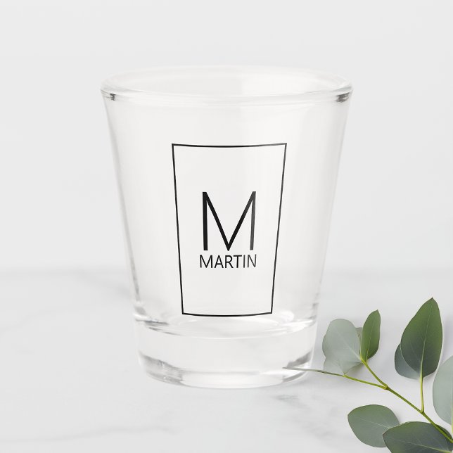 Modernes Personalisiertes Monogramm und Name Schnapsglas (Von Creator hochgeladen)