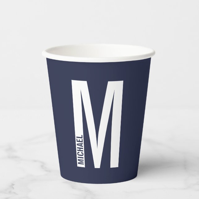 Modernes, Personalisiertes Monogramm und Namenspap Pappbecher (Vorderseite)