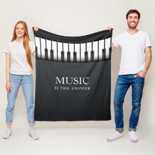 Modernes Piano in Schwarz und Weiß Fleecedecke