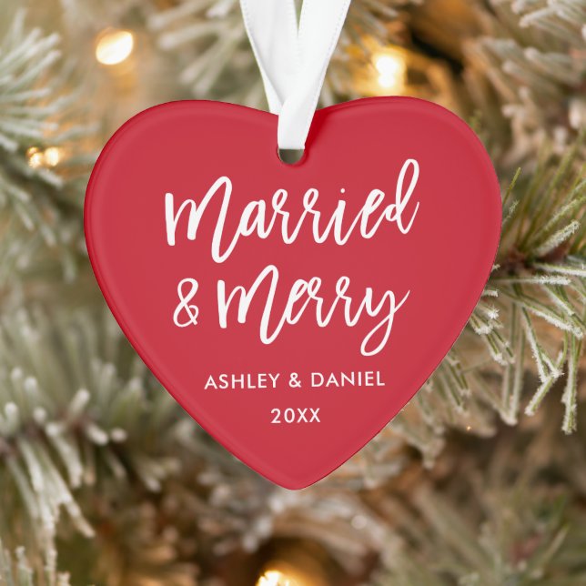 Modernes Pinselskript Verheiratet & Merry Wedding  Ornament (Baum)