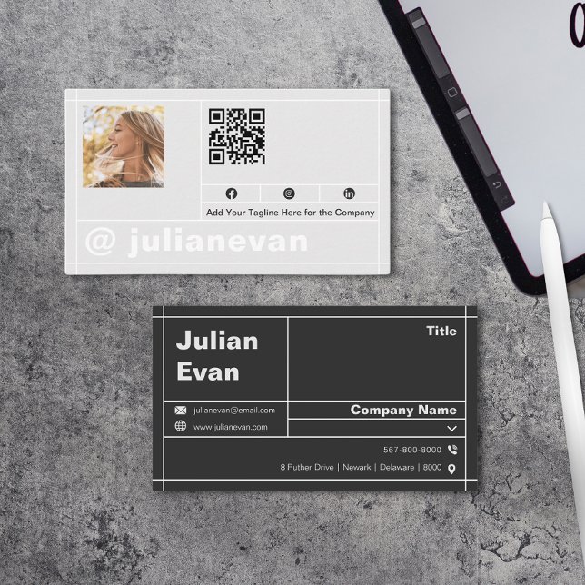 Modernes Profil Foto Schwarzweiß QR-Code Visitenkarte (Modern Profile Photo Black & White QR Code Business Card)