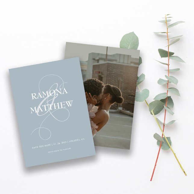 Modernes Pulver Blaues Ampersand-Foto Save The Date (Von Creator hochgeladen)