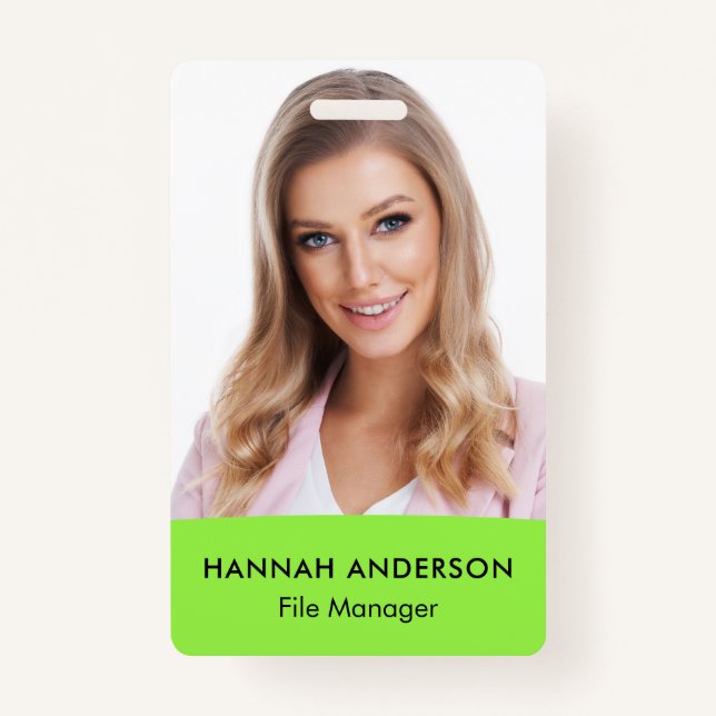 Modernes QR ID-Abzeichen für Mitarbeiter im großen Ausweis (Vorderseite)