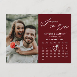 Modernes Red Elegant Script-Foto Save the Date Ankündigungspostkarte