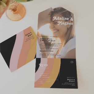 Modernes Retro 70er Rainbow Dark Foto Siegel und S All In One Einladung