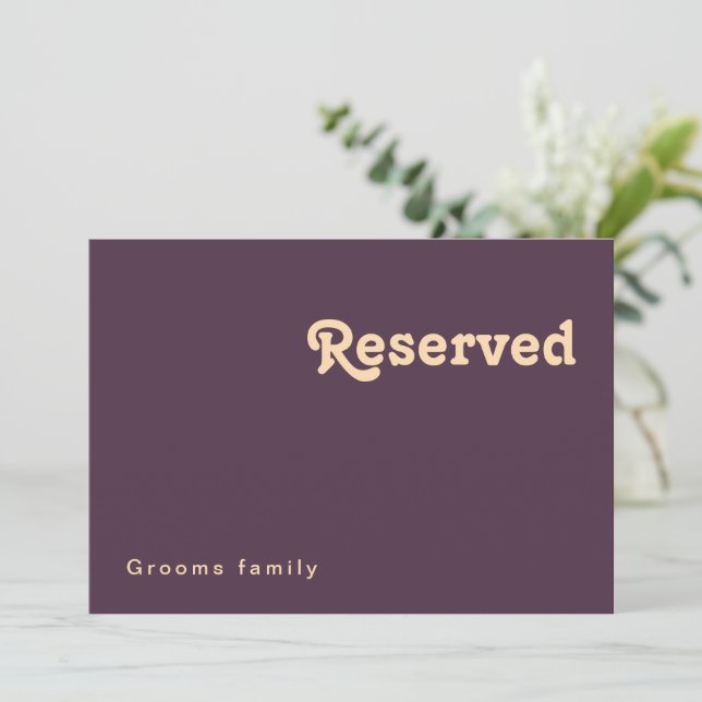 Modernes Retro | Dunkles Lila Vorbehaltszeichen (Stehend Vorderseite)