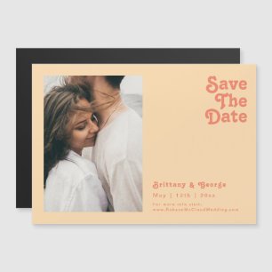 Modernes Retro Orange Horizontal Save the Date M Magneteinladung