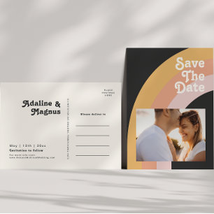 Modernes Retro-Rainbow-Dunkles Foto der 70er Jahre Einladungspostkarte