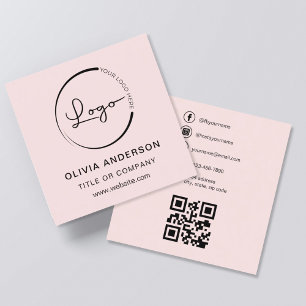 Modernes Rosa mit QR-Code Social Media Quadratische Visitenkarte