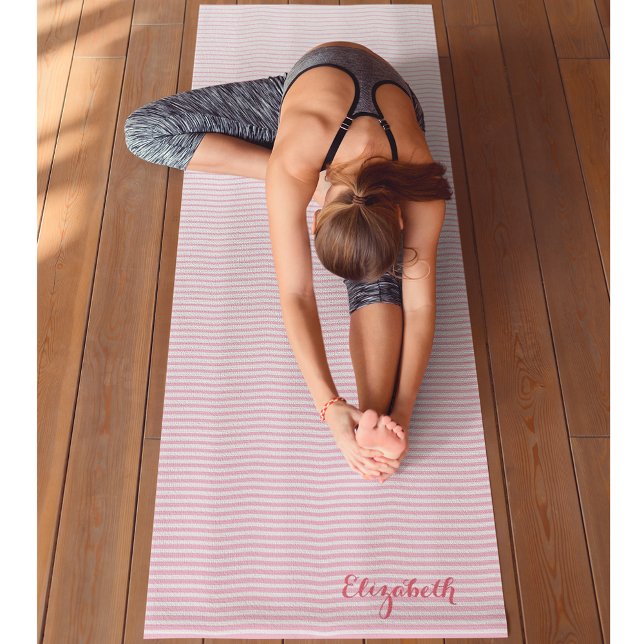 Modernes, rosa, weißes Streifen Monogramm Übung Yogamatte (Modern Chic Pink White Stripes Monogram Exercise Yoga Mat)