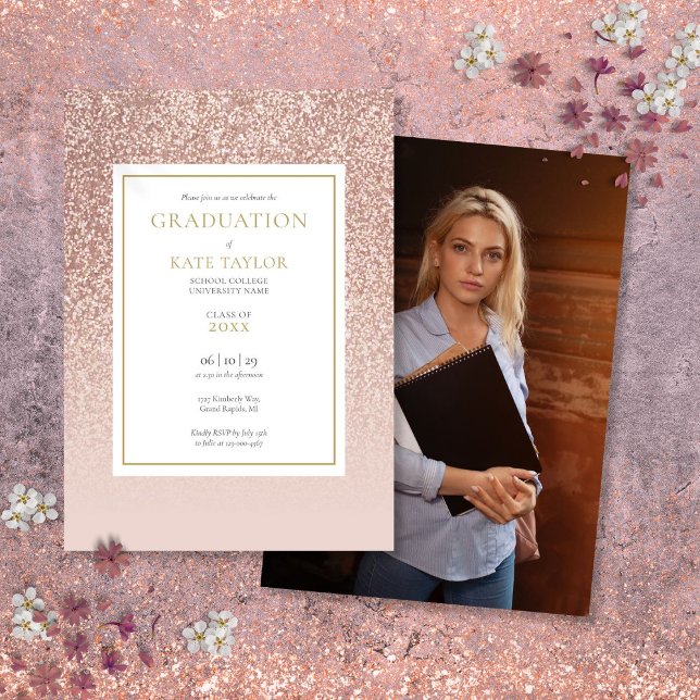 Modernes Rose Gold Glitzer Abschluss Foto Einladung (Modern Rose Gold Glitter Graduation Photo Invitation)