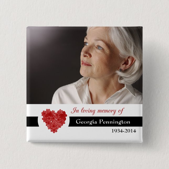 Modernes rotes Blumenherz zum Gedenken an Button (Vorderseite)