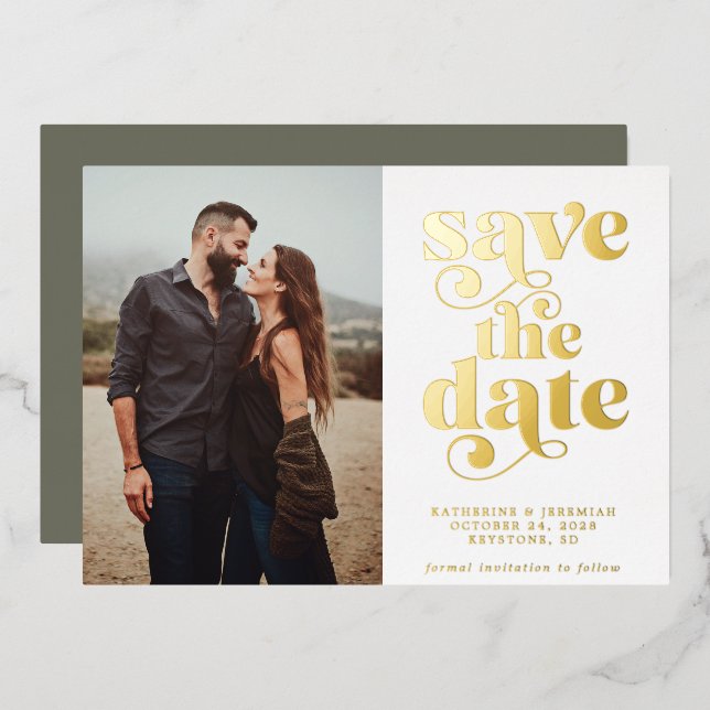 Modernes Sage Green Gold Foil Foto Save the Date Folieneinladung (Vorderseite/Rückseite)