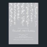 Modernes Schein-Silber-16. Einladung<br><div class="desc">Gründen Sie Ihr Tochter-16. Geburtstag-Party weg vom Recht mit unserem schönen Vorhang von 16. Geburtstag-Party Einladung der weißen Lichter. Unsere stilvollen und zeitgenössischen Party Einladungs-Eigenschaftsschnüre des Bonbons 16 der funkelnden weißen Lichter, die auf einem grauen silbernen Hintergrund funkeln. Drehen Sie die Einladung, um eine zusammenpassende Rückseite für eine spezielle ExtraTouch...</div>