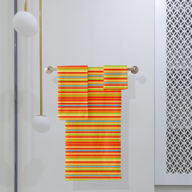 Modernes, schicke, schlichte Muster Badhandtuch Set (Von Creator hochgeladen)