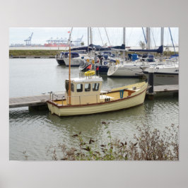 Modernes Schiff im traditionellen Stil Poster