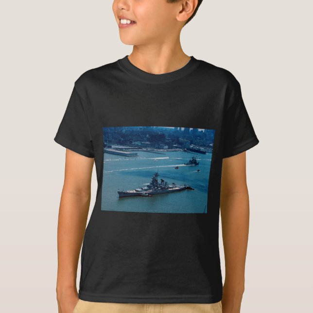 Modernes Schlachtschiff, "USS Wisconsin", New T-Shirt (Vorderseite)