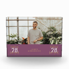 Modernes, schlichtes und elegantes Drehfoto zum Ge Fotoblock