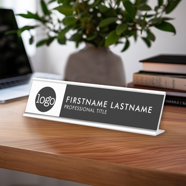 Modernes Schwarz und Weiß - Logo, Name, Titel hinz Schreibtischnamensplakette (Custom Name Plate - Executive Desk Sign with Name and title or other text)