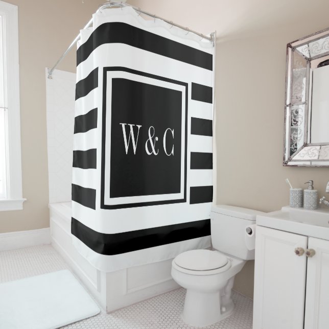 Modernes Schwarz-weiß Stripe Trendy Monogram Duschvorhang (Beispiel)