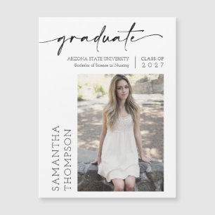 Modernes Schwarzes Script Foto Graduate Magnet