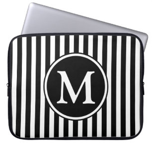 Modernes Schwarzweiß-Weiß-Monogramm Laptopschutzhülle
