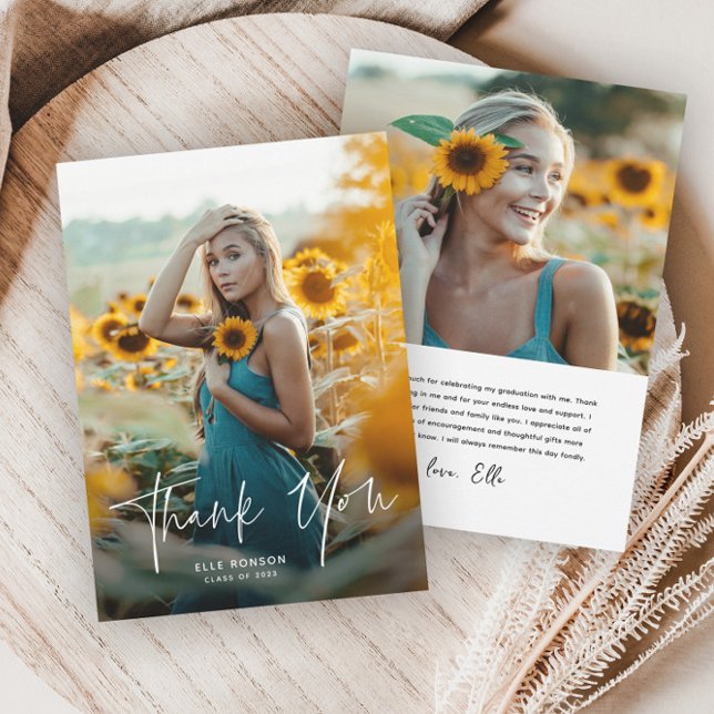 Modernes Script 2 Foto Abschluss Dankeskarte (Von Creator hochgeladen)