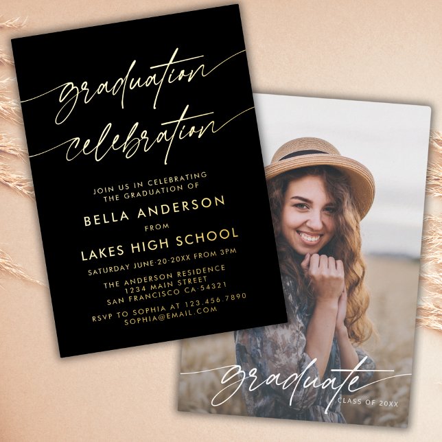 Modernes Script Abschluss Celebration Party Foto Folieneinladung (Von Creator hochgeladen)