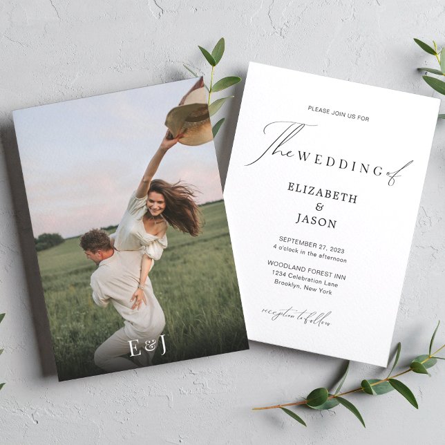 Modernes Script Calligraphy Monogram Foto Wedding Einladung (Von Creator hochgeladen)