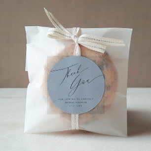 Modernes Script Dusty Blue Danke Brautparty Runder Aufkleber