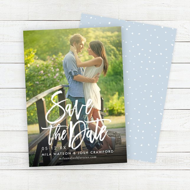 Modernes Script für Hochzeit-Foto Dusty Blue Save The Date (Von Creator hochgeladen)