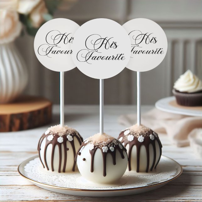 Modernes Script Hochzeitskuchen Topper für ihn Runder Aufkleber (Von Creator hochgeladen)