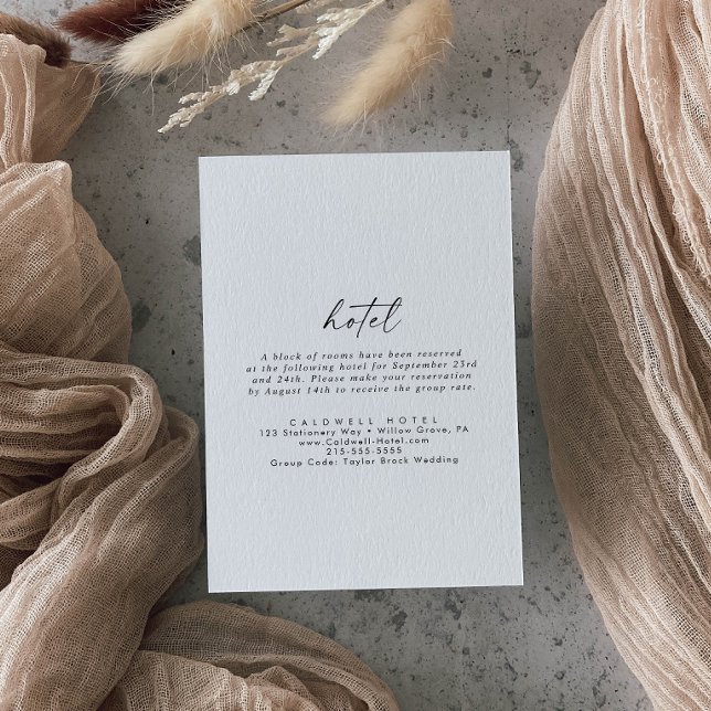 Modernes Script Hotel Begleitkarte (Von Creator hochgeladen)