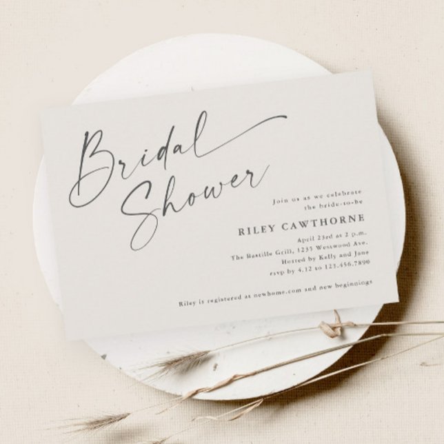 Modernes Script Ivory Boho Brautparty Einladung (Modern script boho bridal shower invitation.)
