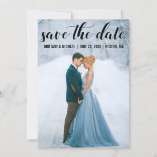 Modernes Script Save the Date Verlobung Foto B Einladung