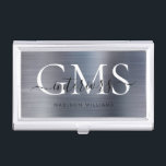 Modernes Silver Graue Bürstenmetall-3 Monogramm-Sk Visitenkarten Dose<br><div class="desc">Moderne Silver Graue Bürstenmetall Monogram Script Business Card Case</div>