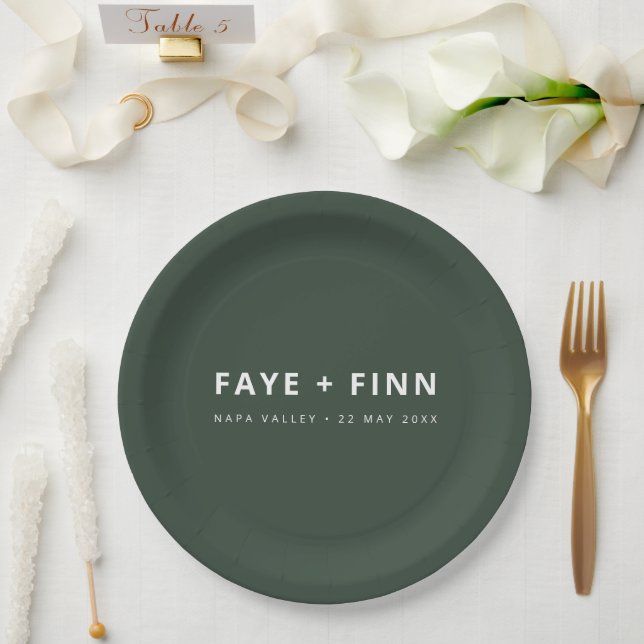 Modernes Skandinavier Forest Green Minimal Wedding Pappteller (Hochzeit)
