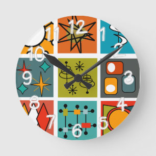 Modernes Smorgasbord aus dem Mittelalter Runde Wanduhr