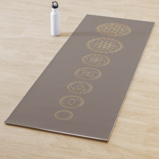 Modernes spirituelles Wachstum Gold Mandala Evolut Yogamatte