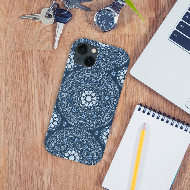 Modernes, stilvolles Blue Mandala Einfaches Muster Case-Mate iPhone Hülle (Von Creator hochgeladen)