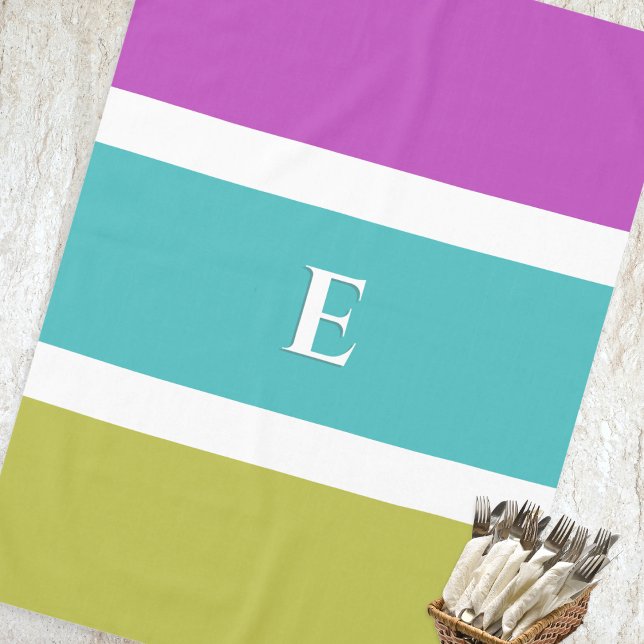 Modernes, stilvolles, helles Blockfarbenchic Monog Tischdecke (A bright tablecloth, with monogram and color block stripes in magenta, turquoise and lime green)